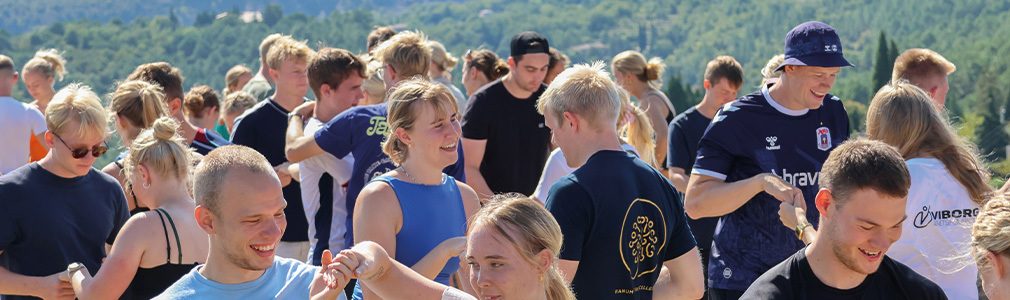 10101X300 Tre Søstre