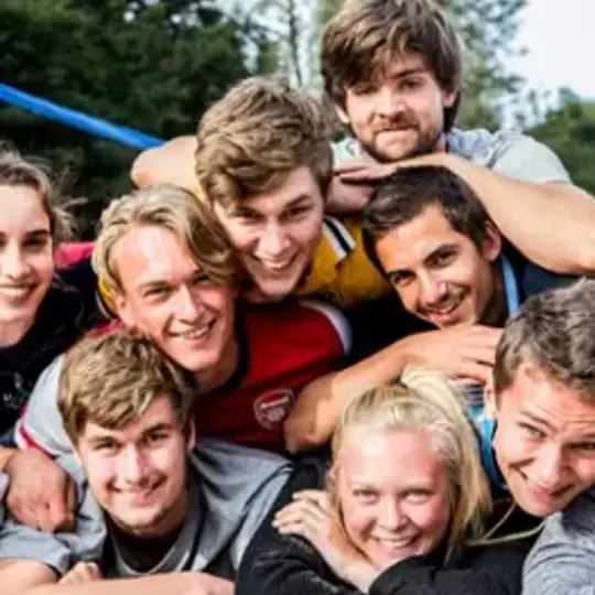 Teaser Hvordan Får Man Nye Venner 263X363 Acf Cropped 1